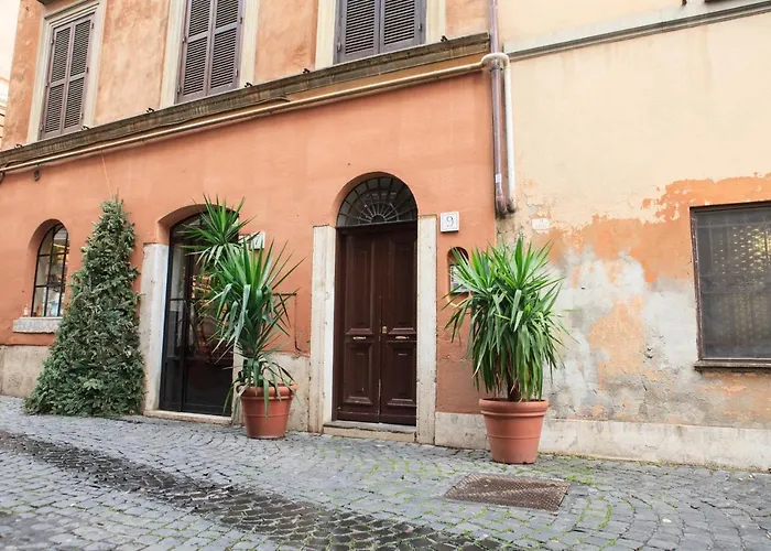 Domina Trastevere -